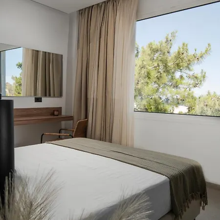 Holiday home Theros Luxury