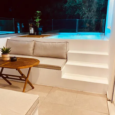 Theros Luxury * Αρχάγγελος
