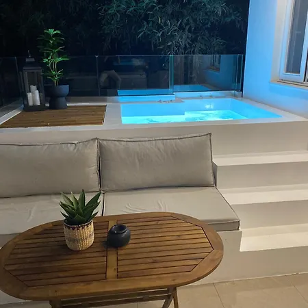 Tatil Evi Theros Luxury *