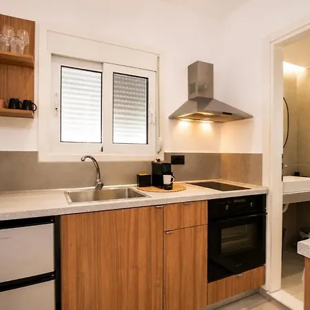 Theros Luxury Archangelos (Rhodes)