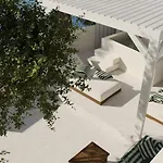 Feriehus Theros Luxury *