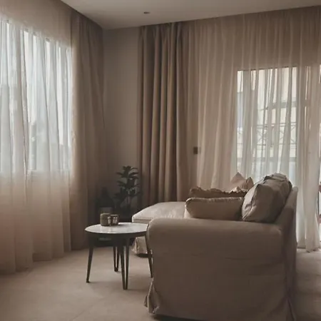 Theros Luxury בית נופש ארכאנגלוס